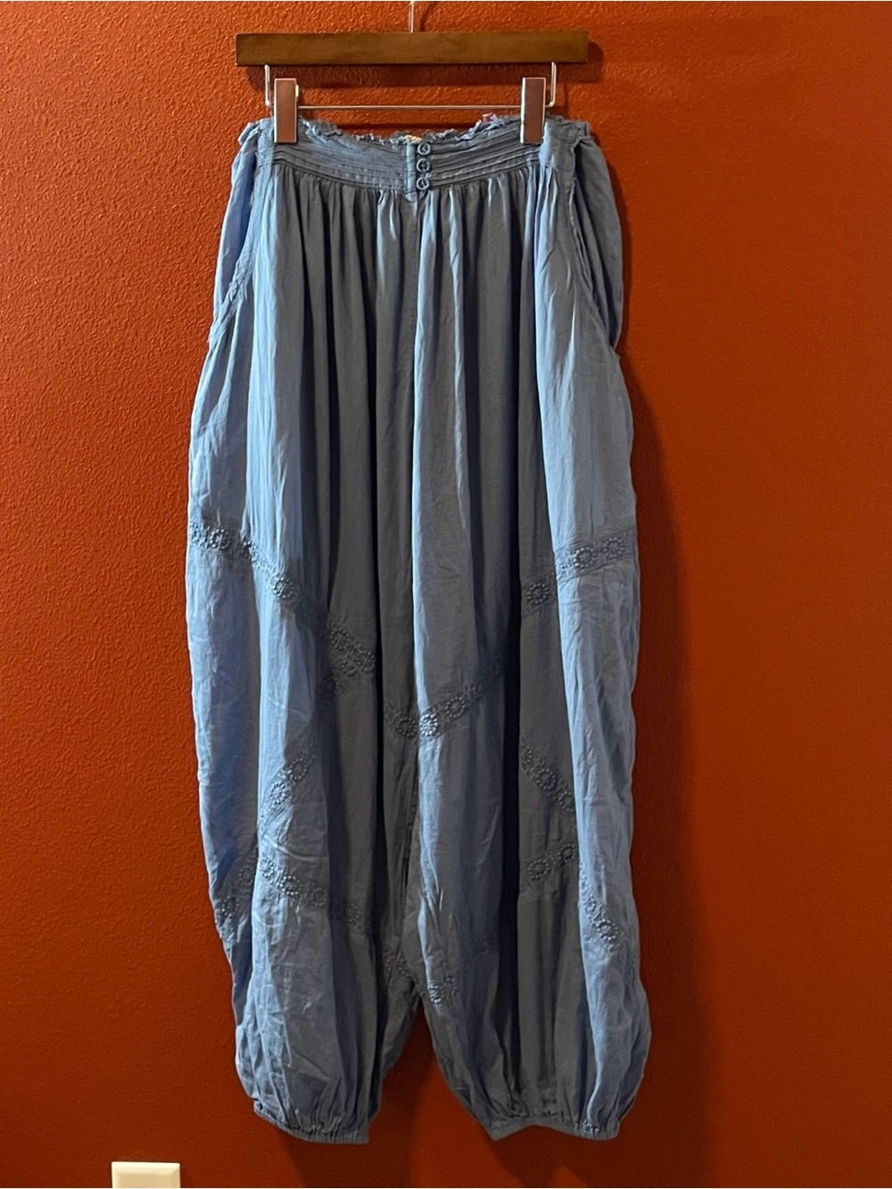 Intimately Free People Women’s Harem Pull On Cotton Bloomer Boho Baggy Pants